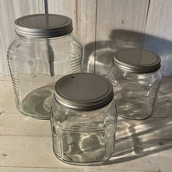 Anchor Hocking Glass Cracker Canisters with Aluminum Lids, Set of 3 - Picture 1 of 4